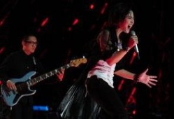 周笔畅娱乐爆料是真的吗,周笔畅娱乐爆料真实性揭秘